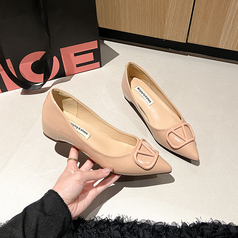 Nude pink