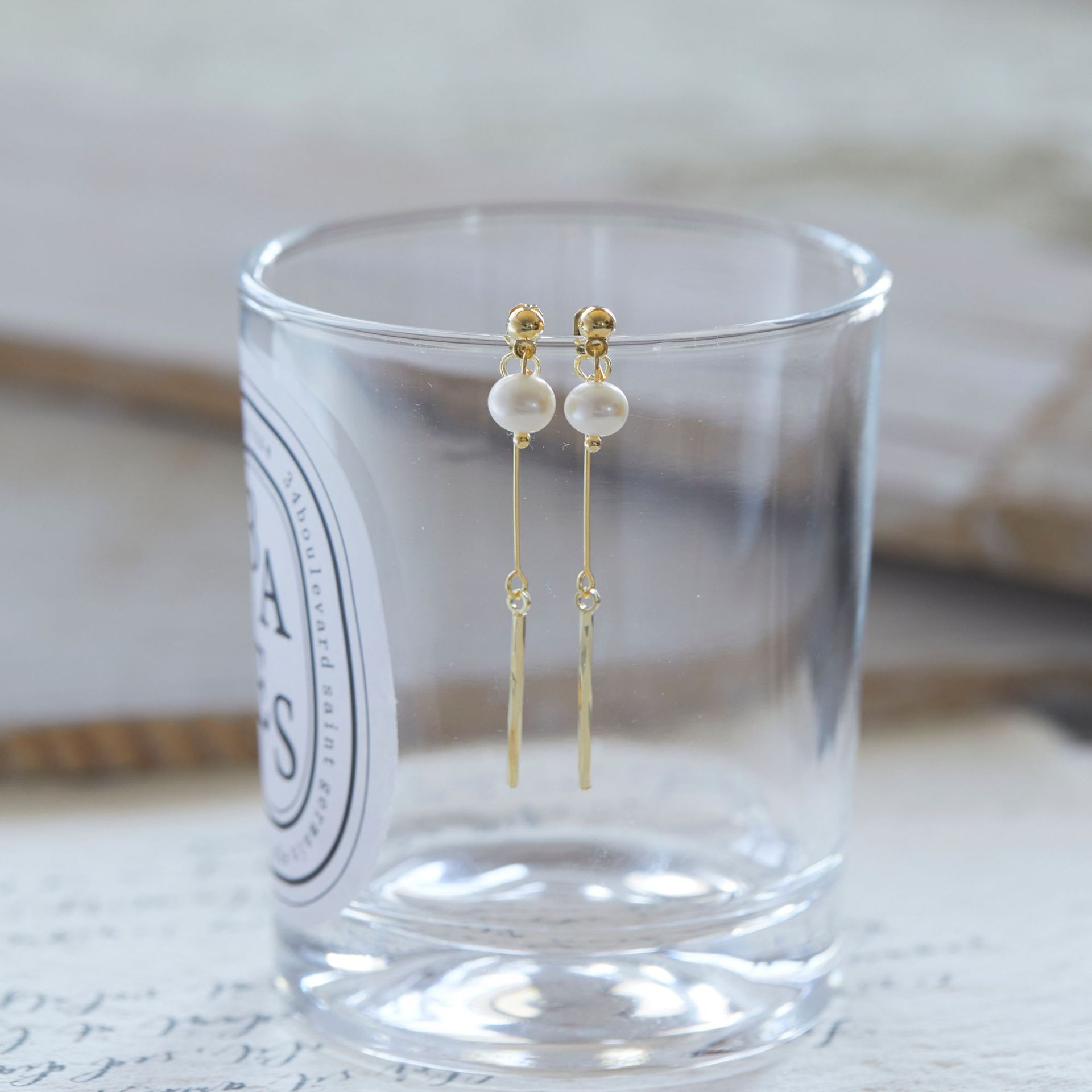 Versatile and Face-Slimming ~ Freshwater Pearl Ear Clip Pendant Tassel High-End Simple Elegant Painless Ear Clip Without Ear Holes