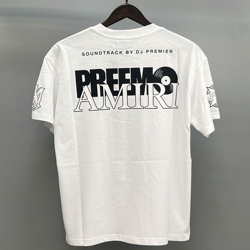 letras brancas, pretas e brancas / S