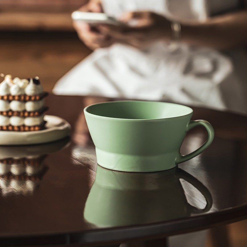 Taza pequeña creativa de estilo retro Taza de desayuno para el hogar Taza de avena Taza de leche Taza de cerámica simple Taza de agua práctica
