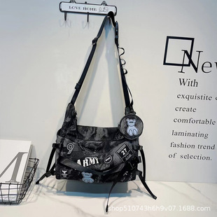 �W������Ů���͹�ţ�а�б����μ���ͨ�ڰ�������ٴ�ͨ���L