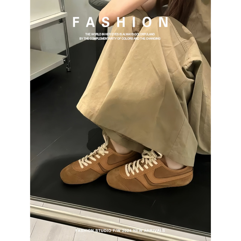 Genuine Leather Sheepskin 4cm Height-Increasing Women's German Training Shoes, Square-Toe Flat Casual Sneakers, Versatile Retro Style Genuine Leather Sheepskin 4cm Height-Increasing Women's German Training Shoes, Square-Toe Flat Casual Sneakers, Versatile Retro Style