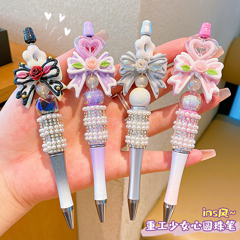 Papelería infantil bolígrafo de bola giratorio personalizado creativo de diamantes hechos a mano bolígrafo de cristal regalo de estudiantes