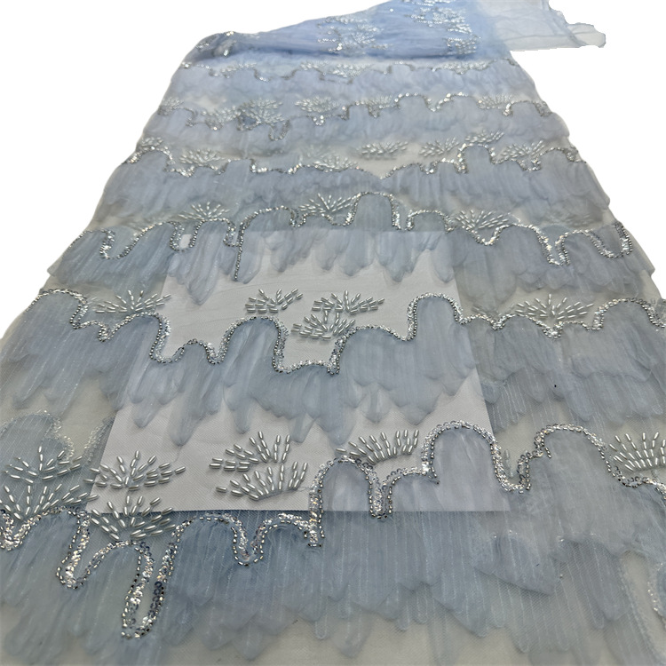 Paisaje tridimensional bordado tela de malla estilo nacional pequeño vestido fresco y hermoso cheongsam vestido de cena tela