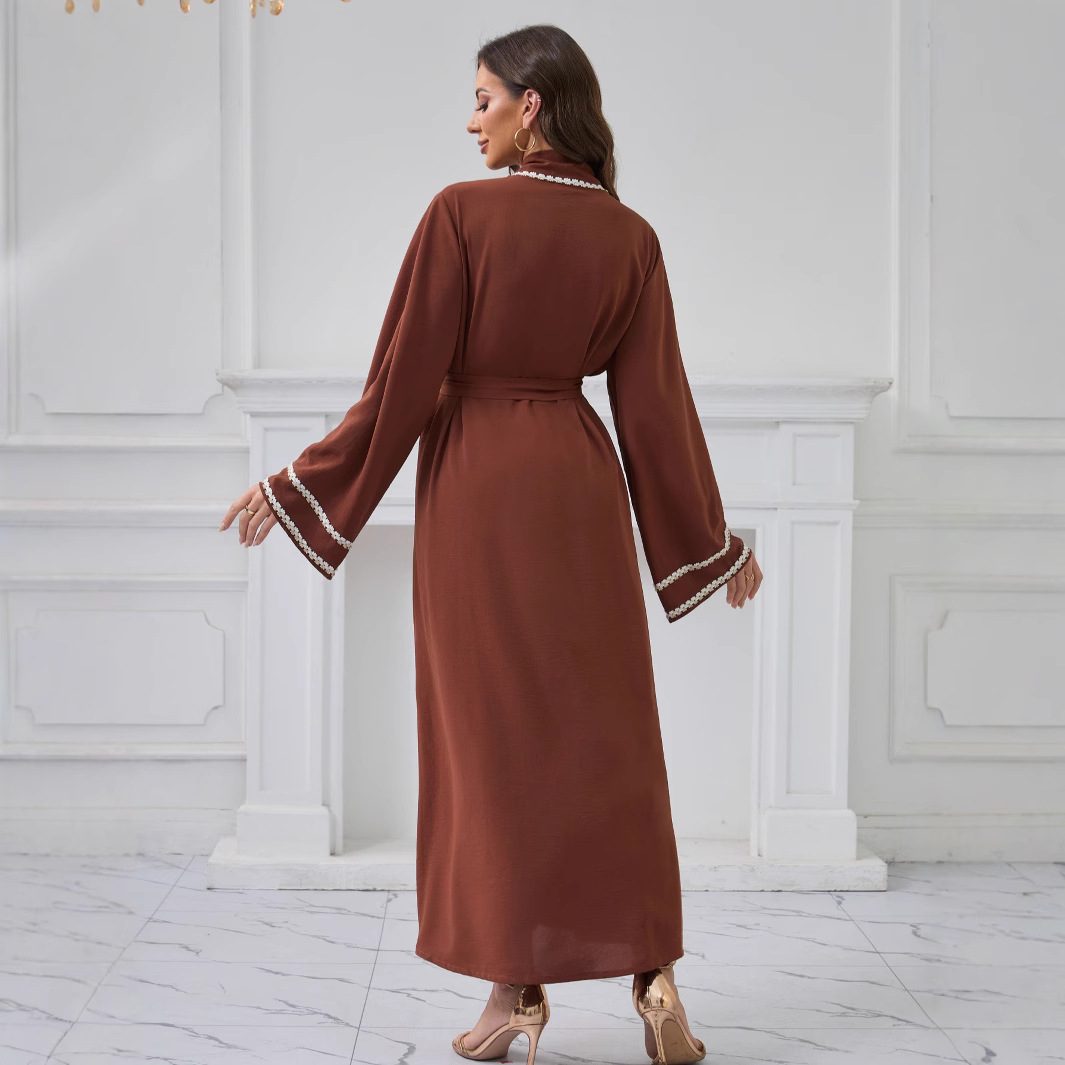 Women's Embroidered Arabic Robe With Bell Sleeves And Waist Belt_ecoleips.com