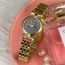 �ֱ�����ʱ��Ůʿ�ִ�����߼��и��Ž�ɫŮ��������ó�羳����
