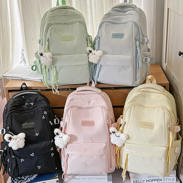 Cross-border school backpack for girls, 2026 new model, large capacity, multi-layer, lightweight backpack for middle and high school students