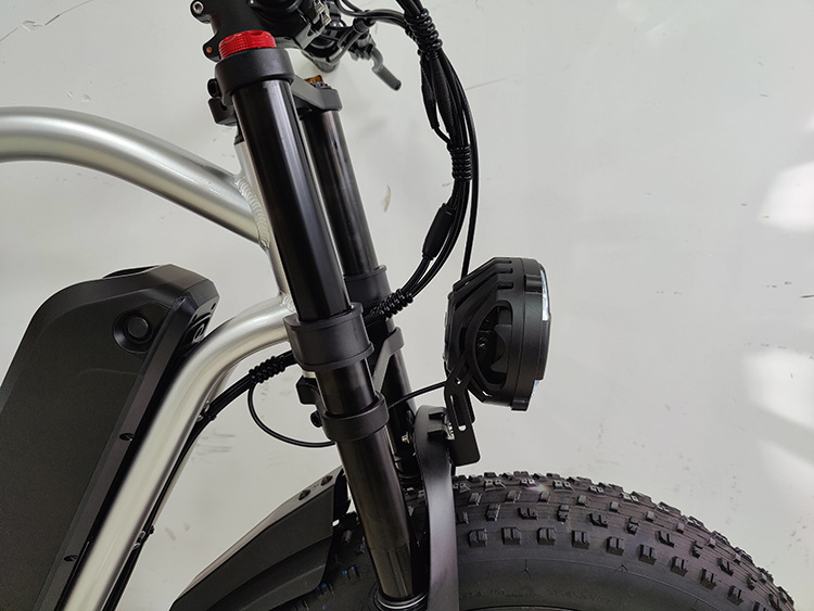 E6-银色+高肩前叉 (9).jpg