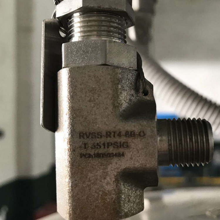 美国FITOK飞托克安全阀RVSS-RT4-68-0-T-551PSIG