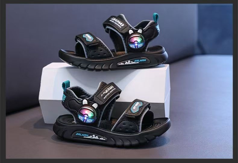 Sandalias casuales para niños 2026 verano nuevo tipo de zapatos de velcro para niños zapatos de playa de moda para niños image 8