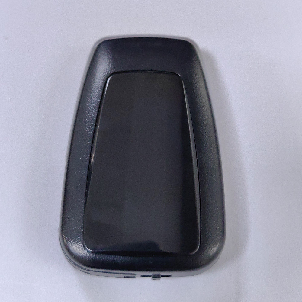 Suitable for Toyota RAV4 Camry Highlander 4-key smart car key replacement shell HYQ14FBC
