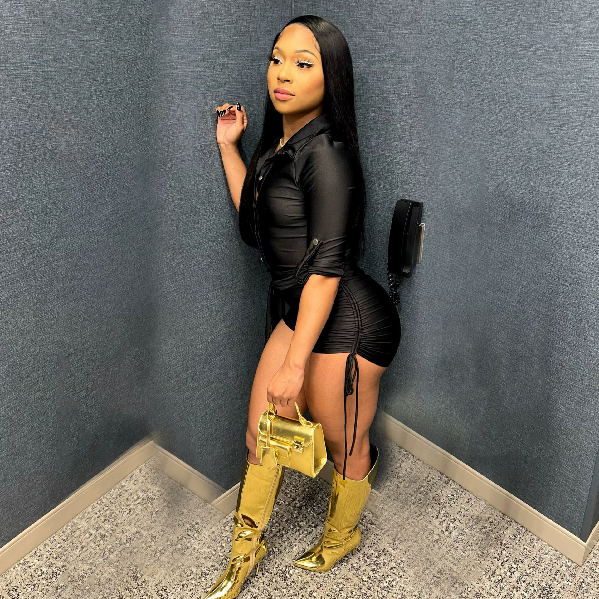 Y2628 Европейский и американский Amazon трансграничный 2024, новый женский сексуальный однотонный плиссированный комбинезон с v-образным вырезом и длинными рукавами