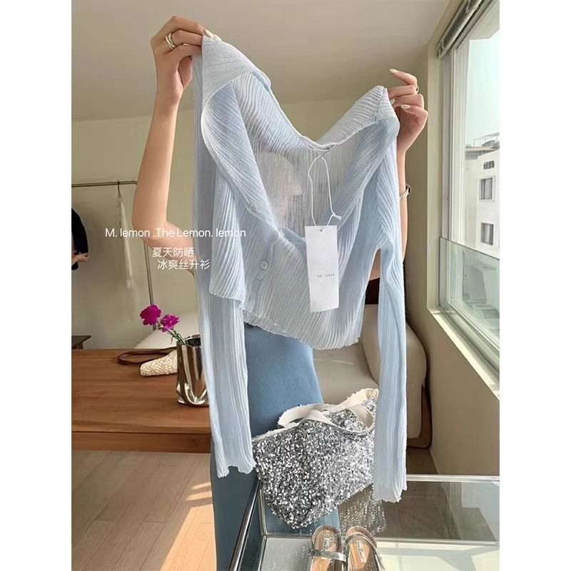 Blue Ice Silk Short Sun Protection Knitted Cardigan for Women Spring and Summer Thin V-Neck Air-Conditioned Blouse Small Shawl Outer Top Blue Ice Silk Short Sun Protection Knitted Cardigan for Women Spring and Summer Thin V-Neck Air-Conditioned Blouse Small Shawl Outer Top
