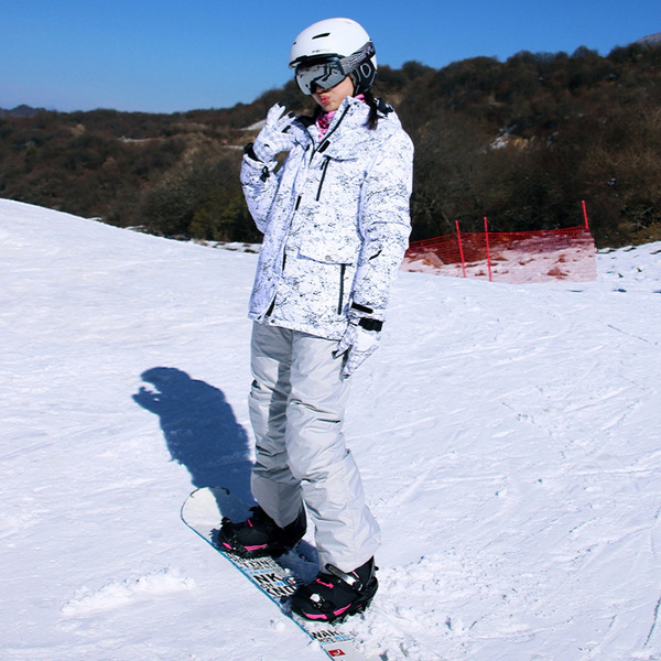 Ski ski suit