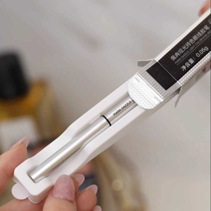 Piara Piara EyelinePen Pen Pen Водостойкая Khan, Donaches Fine, Доставка, Постоянный цветной светлячок шелкопряд начинающий женский пол