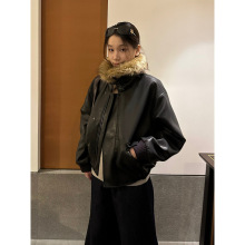 元派bluepops2025冬季新款毛领夹棉皮衣机车风保暖夹克外套女M007