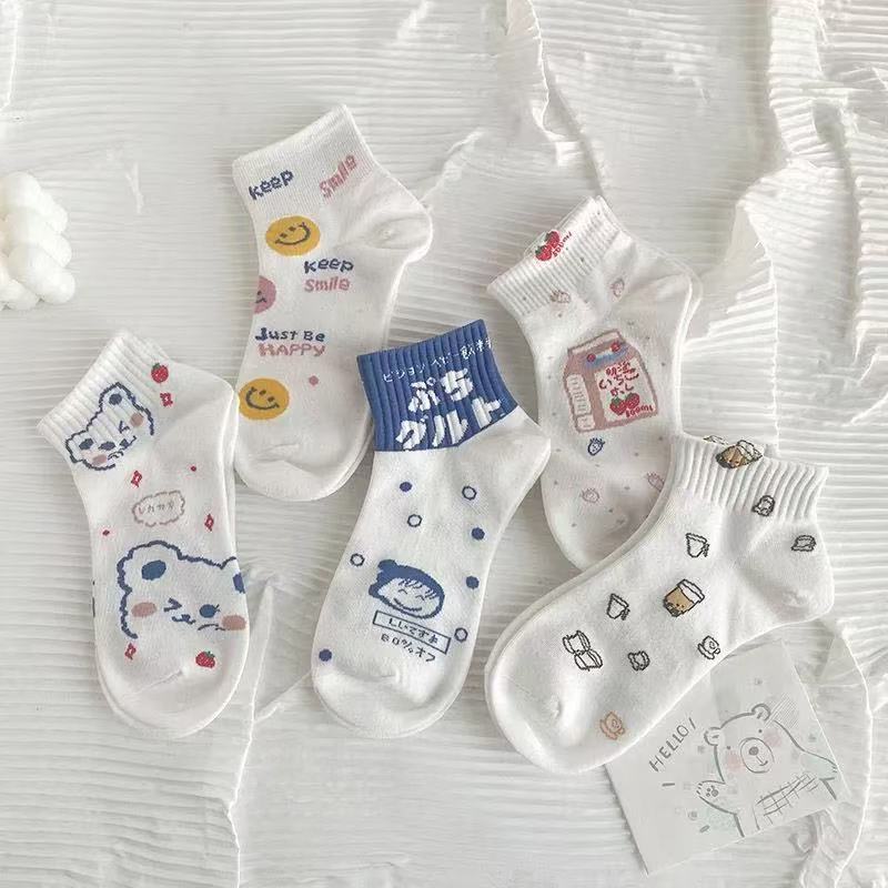 Calcetines invisibles de primavera y verano, blancos de mujer, todo fósforo, viajes diarios, calcetines de cintura baja, calcetines de barco, calcetines al por mayor