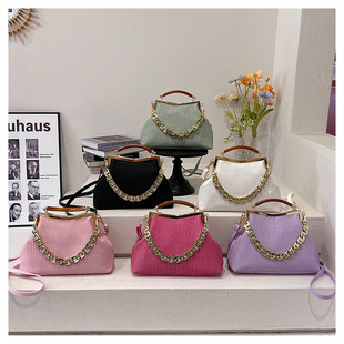Clip mouth popular hundred shoulder messenger bag ins dinner girl texture solid color handbag casual wholesale bag