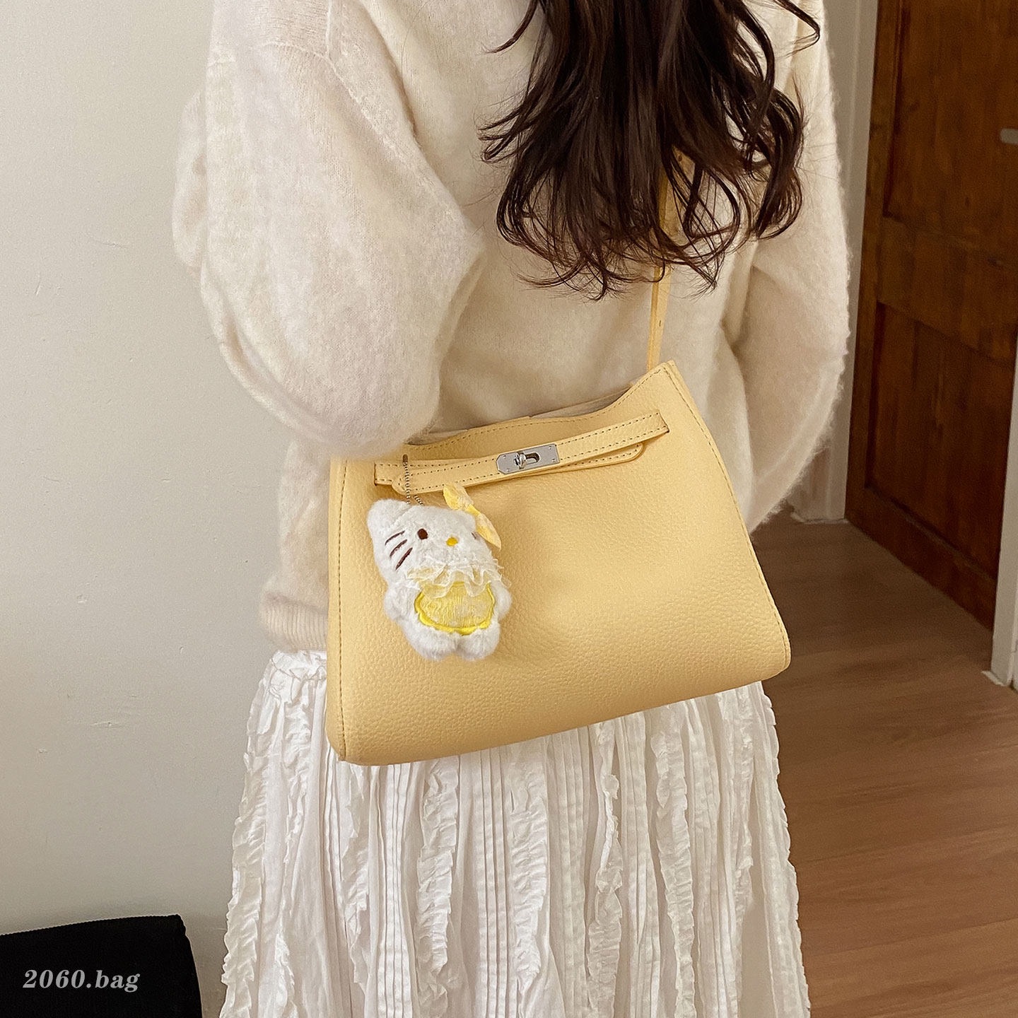 Temperamento ocio super caliente 2026 bolso de hombro de mujer de viaje de marea gran capacidad simple nuevo bolso inclinado
