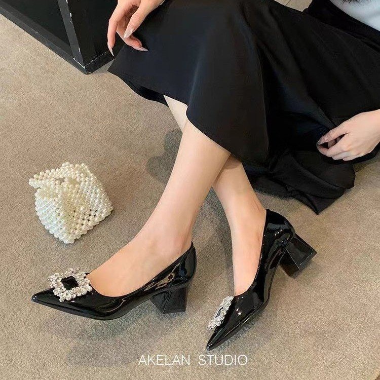 Pointed Toe Rhinestone Pumps With Chunky Mid Heel For Women_voghion.com