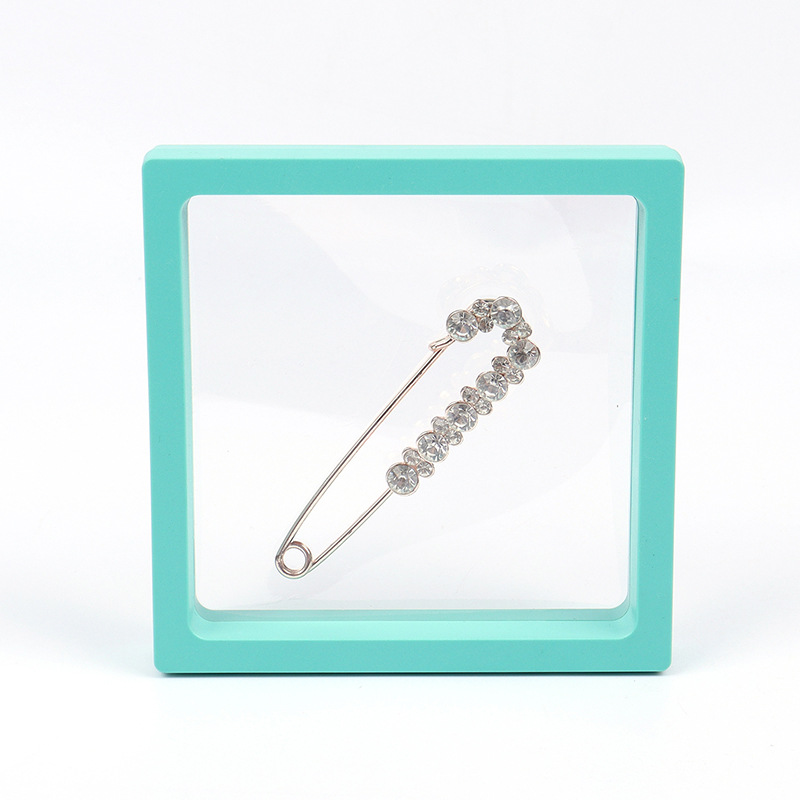 Tiffany --suspended box; 70*70*20mm