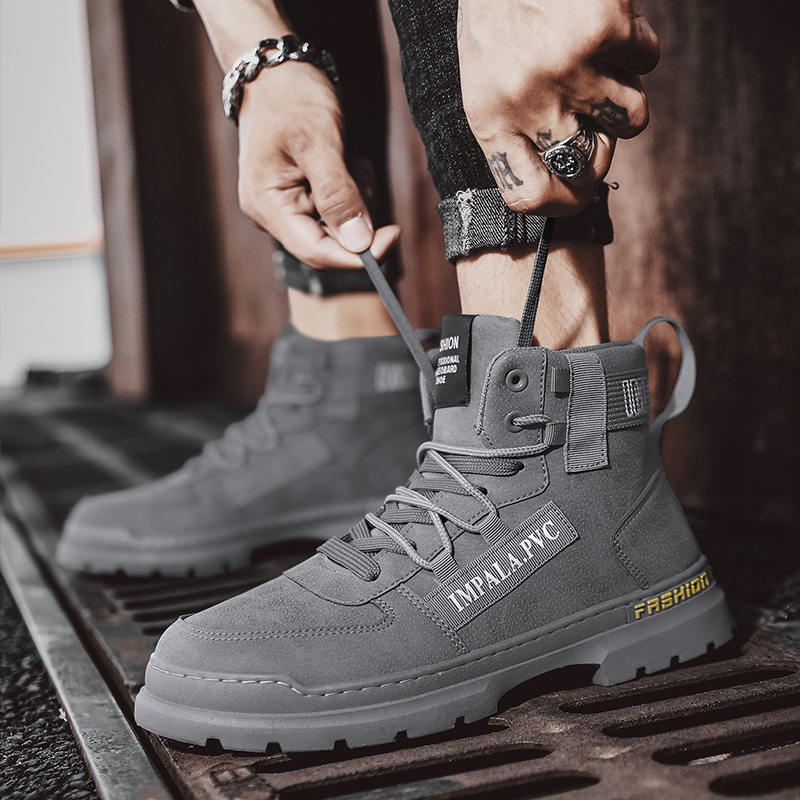 Primavera de zapatos de hombre de alta altura 2026 invierno deportivo ocio impermeable antiderrapante zapatos resistentes al desgaste para hombres botas Martin ropa para hombres
