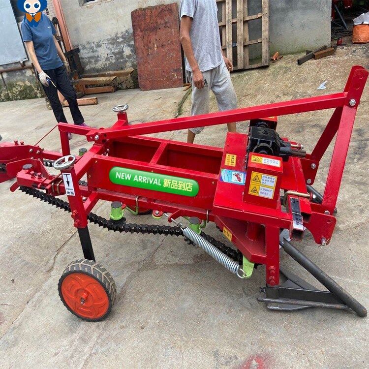Small neat peanut excavators supply agricultural peanut harvesters tractor with peanut digging machinery