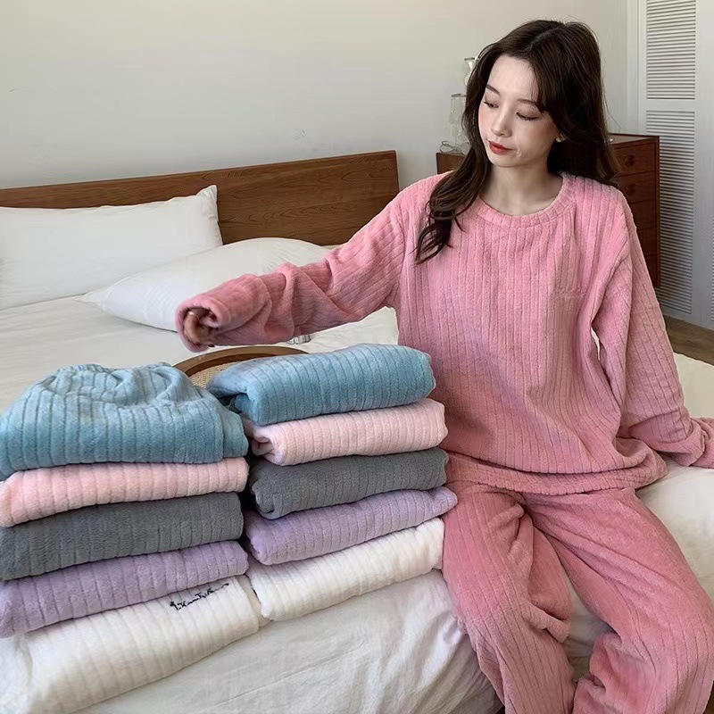 630g Weight Long Sleeve Sleeve Length Pajamas Lingerie Type Pullovers Placket Type Polyester Fabric Type Long Top Length Pants Sets Sets Type 2 Pieces Set Quantity Home Occasion Round Neck Neckline Warm Function Loose Fit Type Stripe, Solid Color Pattern Winter, Autumn Season Women's Gender Casual, Simple Style Style Autumn And Winter New Crescent City Warm Suit Casual Homewear Internet Celebrity Coral Fleece Thick Thermal Pajamas 15