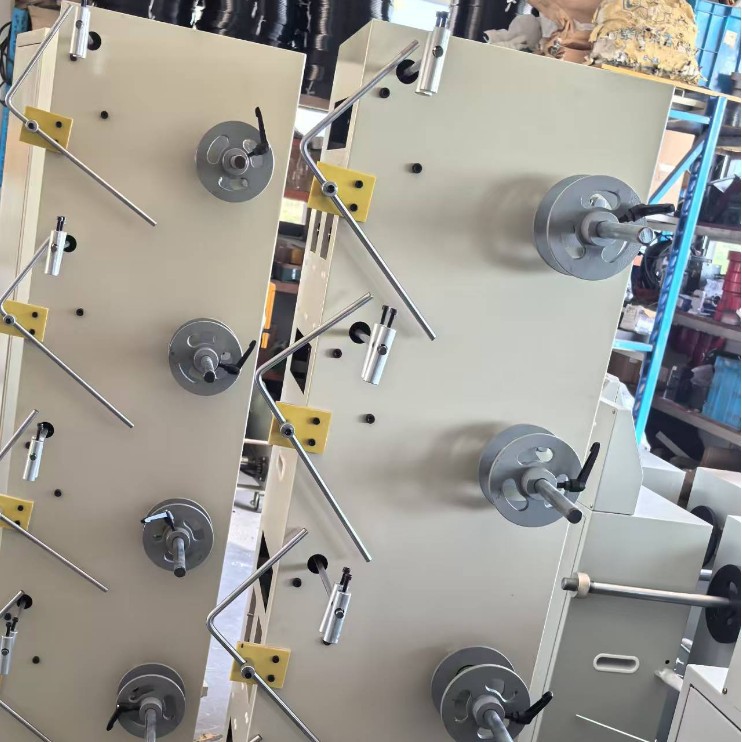 端子偏摆收料机插簧收料机