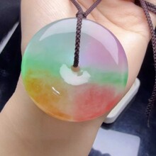 �߱��Ĳʼt�G�S�����ƽ���۵��� ��ɫ���b�ѹ�Ůʿ�A�M�o���ղ�