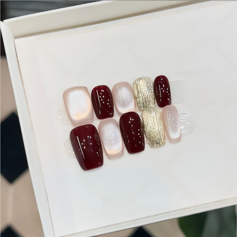 Solid Color Cat-Eye Gilt Design Manicure, Simple and Versatile, Light Luxury Wearable Nail Polish Finished Product Wholesale High-End