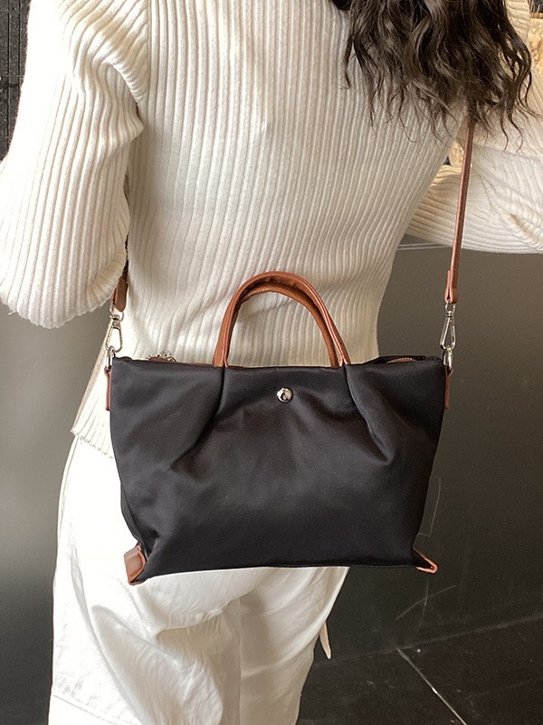 Bolso Tote Cruzado para Mujer de Nylon Gran Capacidad Ligero con Cierre de Cremallera para Viajes y Diario