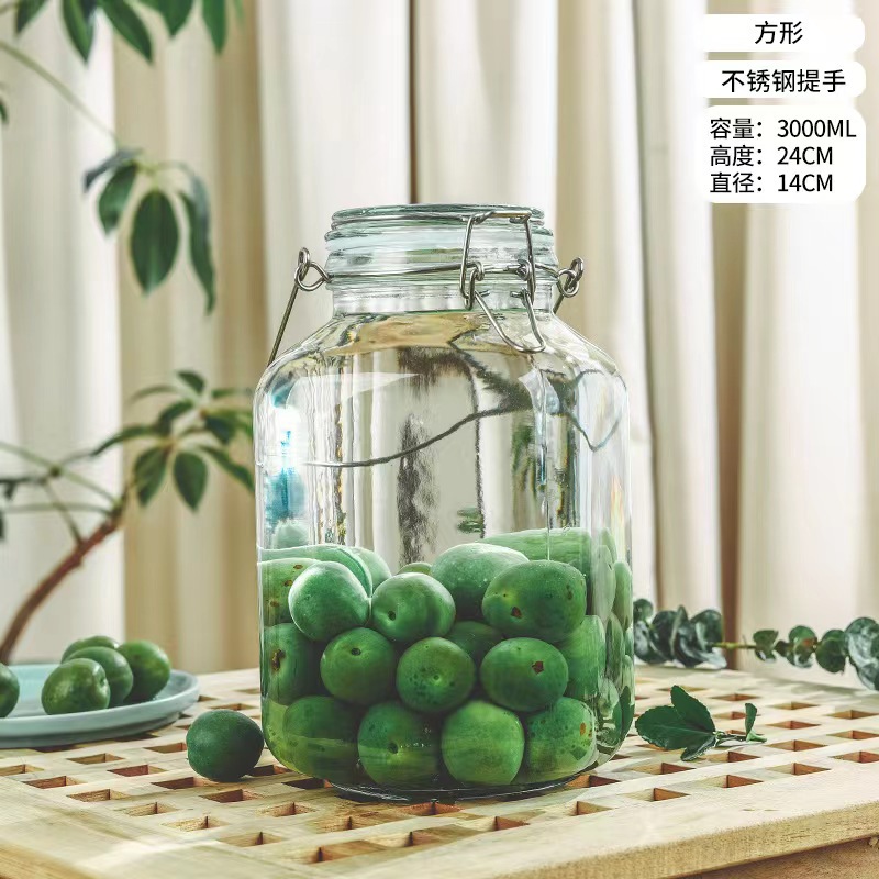 Botella de vidrio de remojo de licor, botella de remojo de licor de ciruela verde, botella de cerveza, botella de cierre de vidrio con mango de grifo