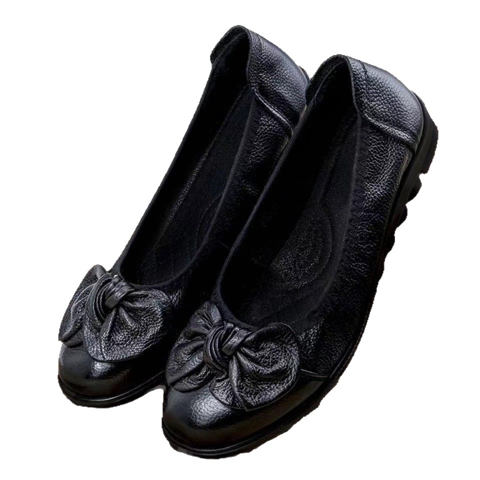 2026 primavera y otoño zapatos de cuero simple de madre con suela suave y poco profunda zapatos de cuero plano con cabeza redonda de mediana edad y zapatos de tacón plano Lefour