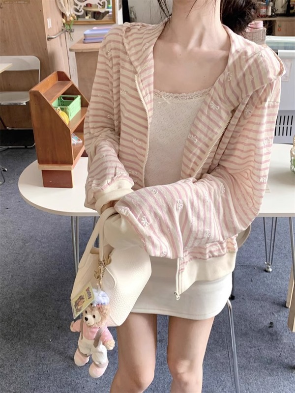 工場在庫夏甘いリボンピンク日焼け止め長袖フード付きカーディガン女性のための小さなカジュアルトップ|undefined