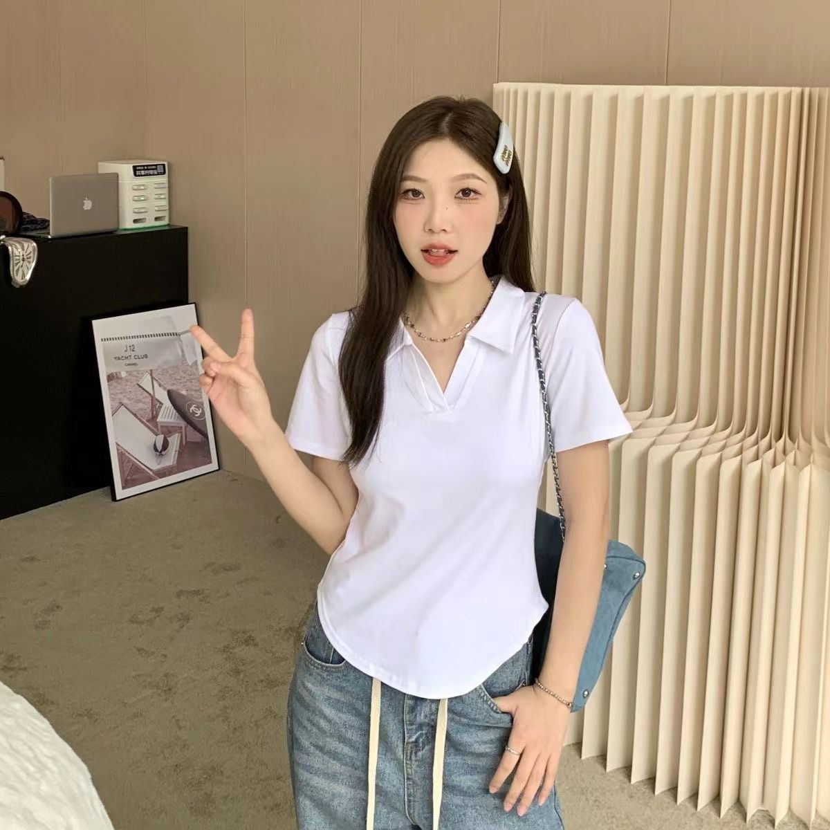 하얀색