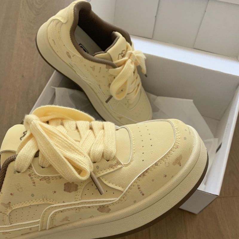 Korean Version Niche Design Sweet Little White Shoes Women's 2025 Autumn New Versatile Lightweight Student Popular German Training Board Shoes_vogvips.com