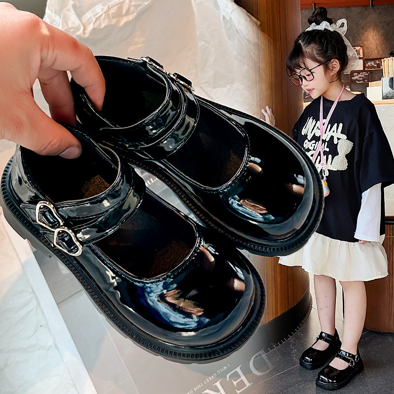 Zapatos de cuero para niñas 2025 primavera y otoño nuevos zapatos de rendimiento negro para niños zapatos princesa de estilo extranjero zapatos de moda para niños grandes image 4