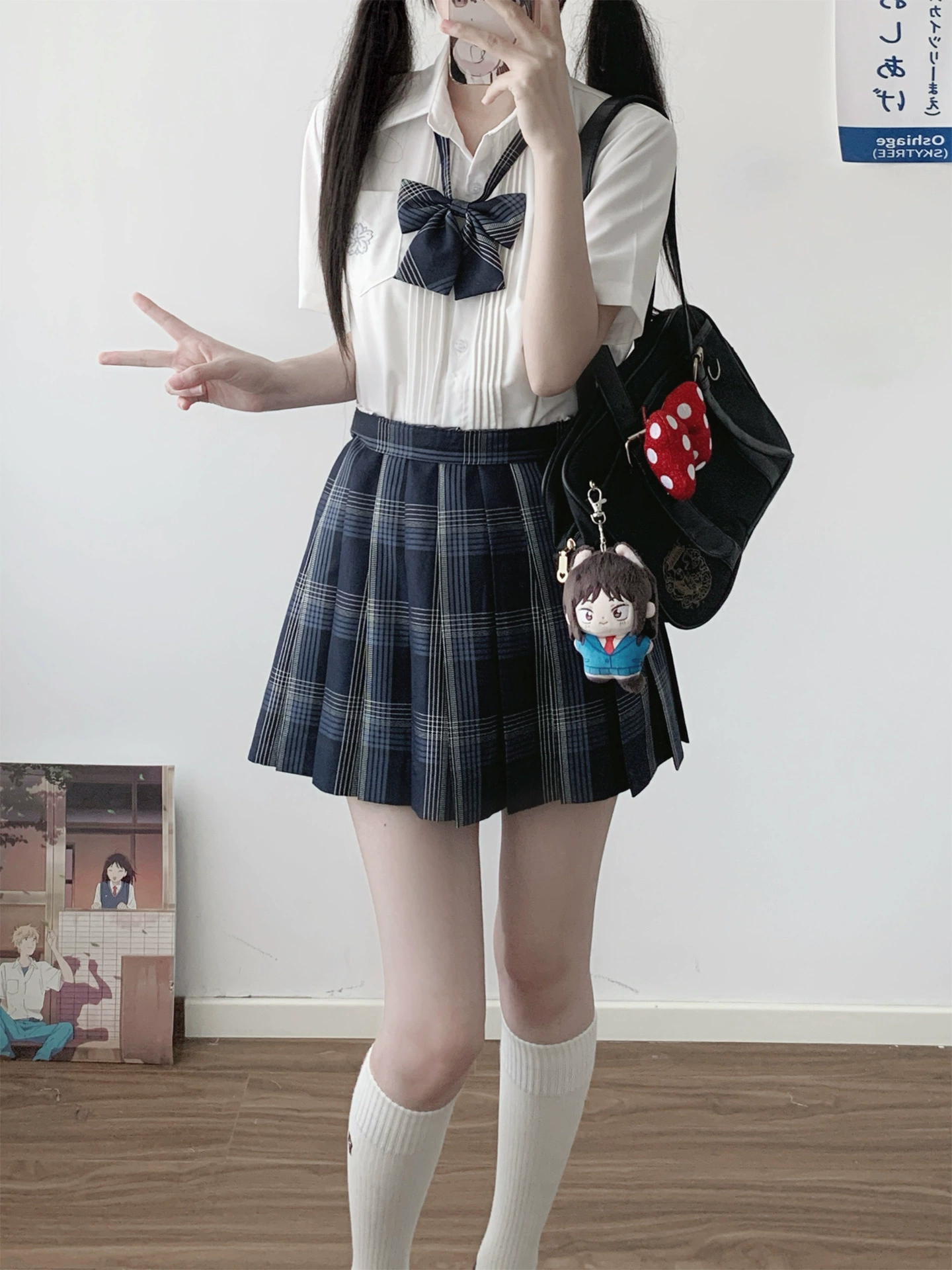 Japanese genuine uniform, blue colored plaid pleated skirt