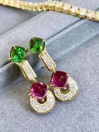 宝石手饰;宝石项饰;宝石耳饰