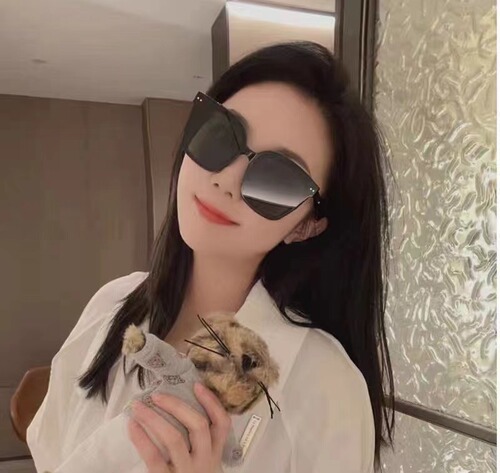 Sunglasses for Women  New Trendy Large Face Slimming Influencer Driving GM Aviator Sunglasses UV Protection High-end Style Ins