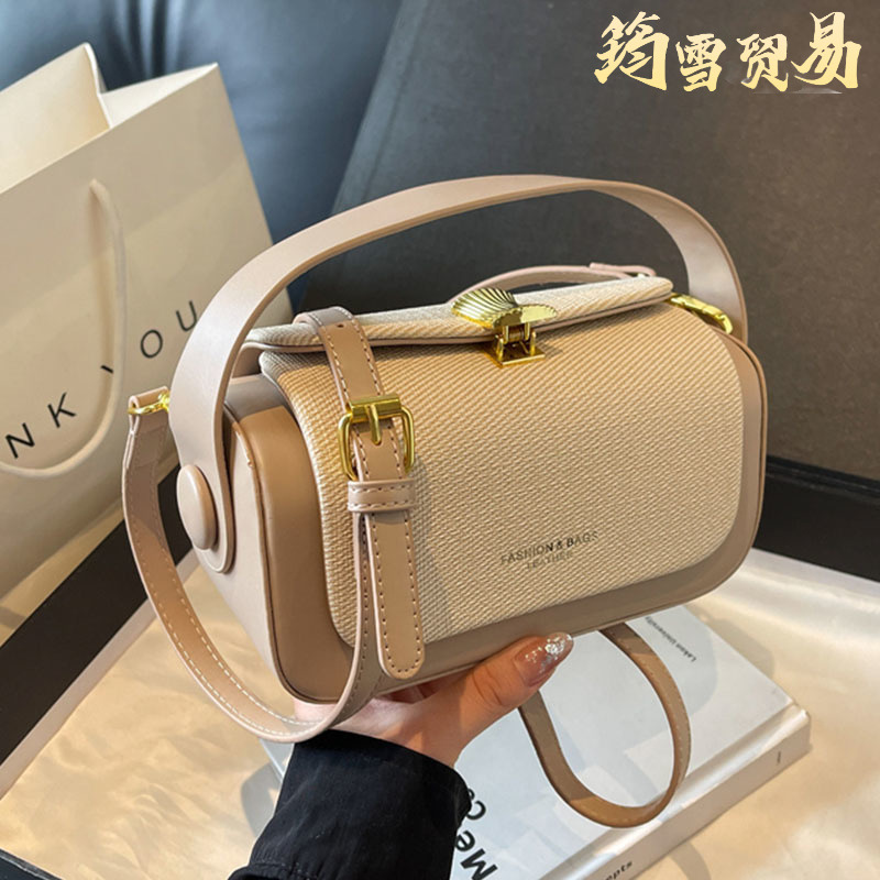 Bolso de mano de moda para mujer Bolso cuadrado pequeño de todo fósforo de moda coreana 2024 Bolso de mensajero casual de sentido simple y avanzado de nicho