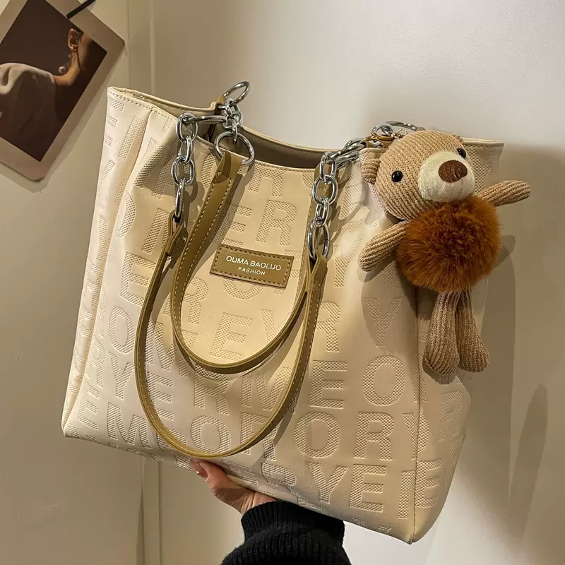 Winter capacious shoulder bag, small one-shoulder bag, 2023 collection