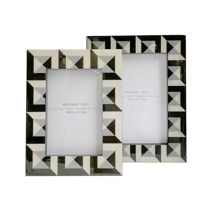 Modern Simple Black and White Plaid Wooden Paint Photo Frame Decoration 6 Inch 7 Inch Frame Creative Decoration Bedroom Bedside
