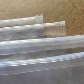 包装制品配件;衣架;展示衣架