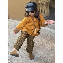 韩国童装2024秋季新款橙色针织开衫女童洋气外套豹纹直筒裤两件套
