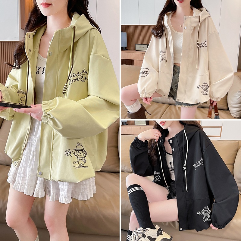 Women's trench coat with fun cartoon pattern, Korean style, loose fit, casual hooded windproof jacket, new spring style.
