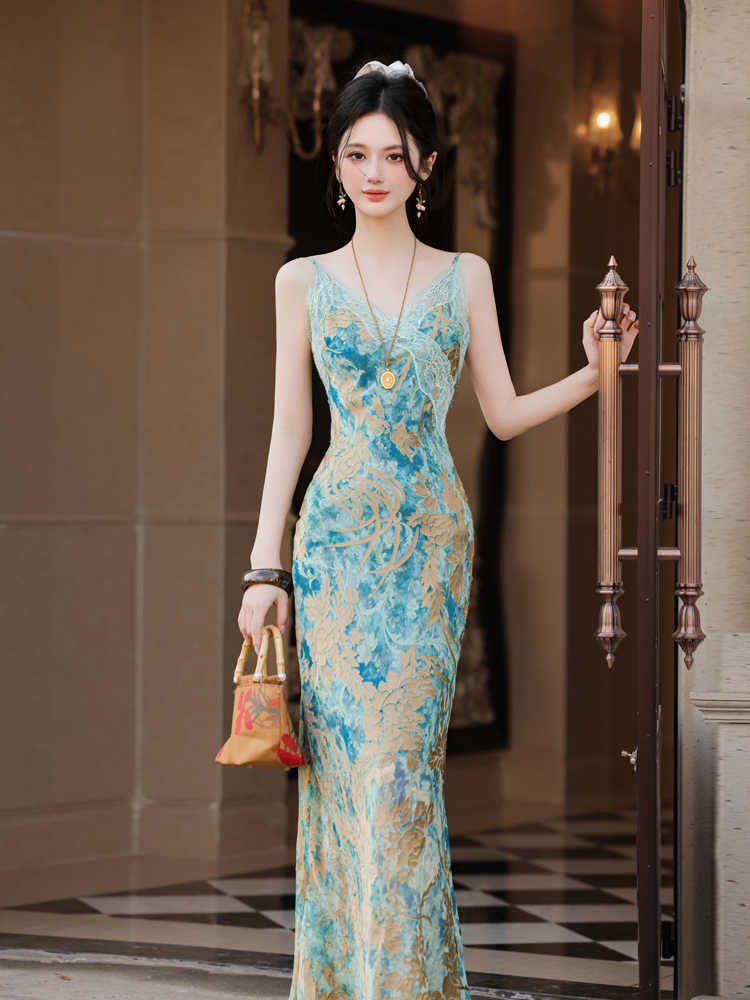 Plus Size Fat mm New Chinoiserie Suspender Dress Long-Sleeved Cardigan Summer Beautiful Little Skirt Seaside Vacation Long Skirt