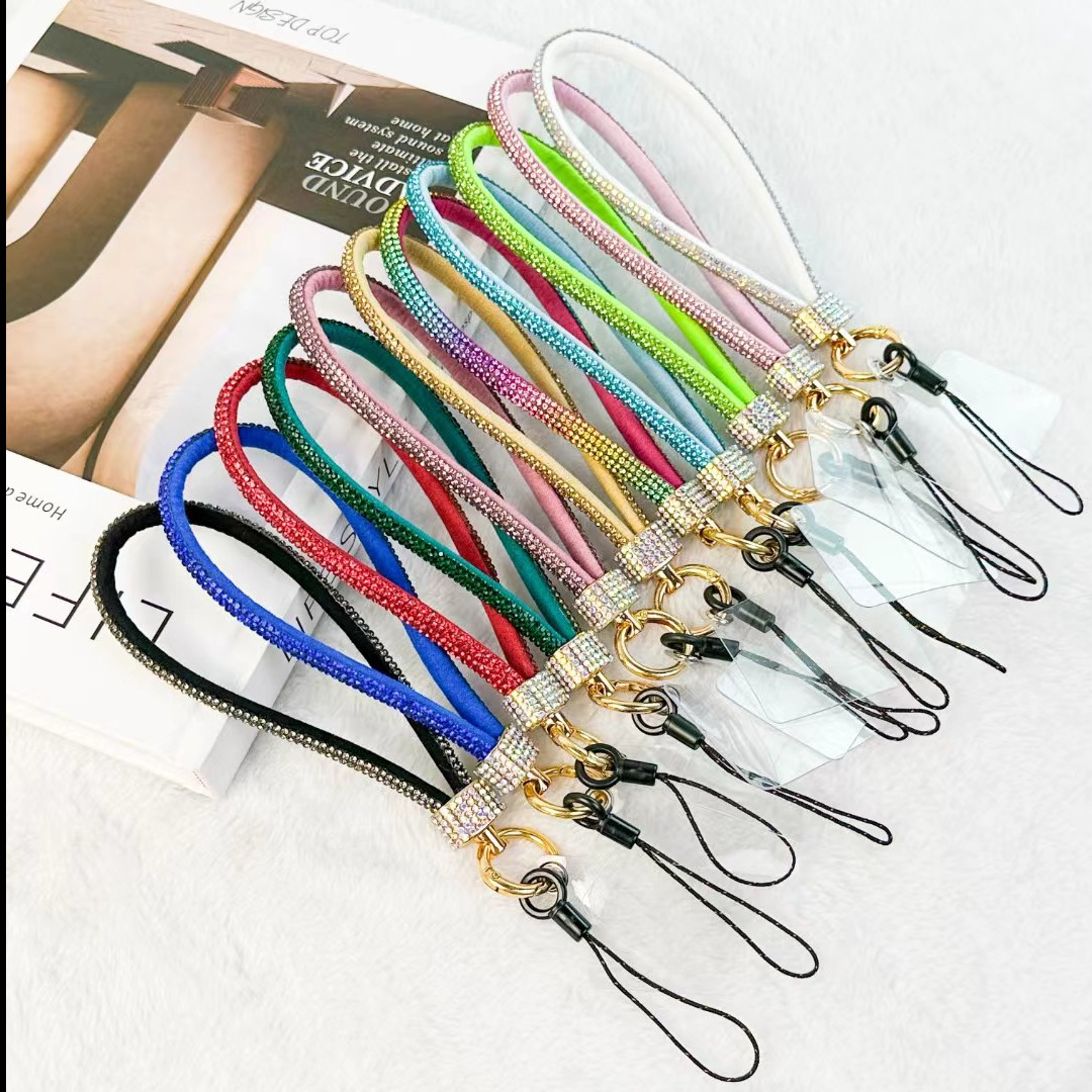 Cross-border popular mobile phone lanyard wrist chain, luxury rhinestone pendant chain, high-end short style, new style, diamond-encrusted wrist rope, anti-loss rope