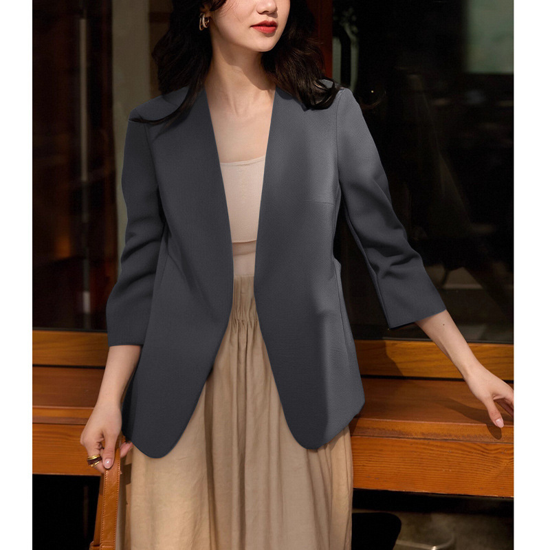 2026 Summer New Style V-Neck Long-Sleeved Smoky Gray Suit for Women, Niche Design, Buttonless Slimming Jacket Top